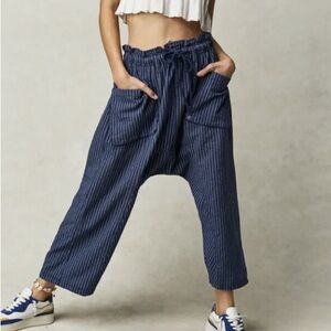 *NEW* FREE PEOPLE RUNYON HAREM PANTS BLUE STRIPE MEDIUM OVERSIZED